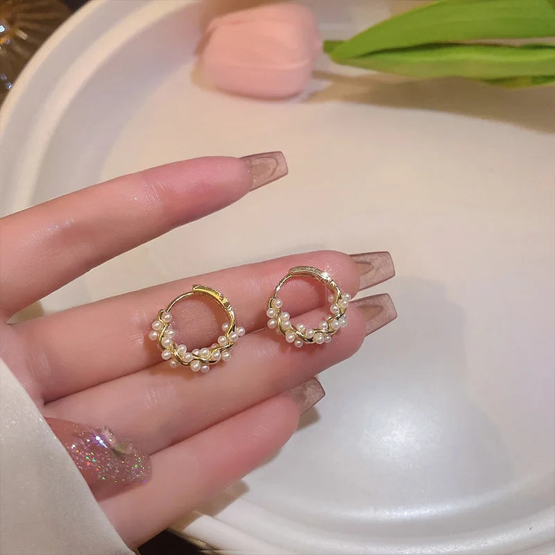 Korean Simple Circle Pearl Earrings