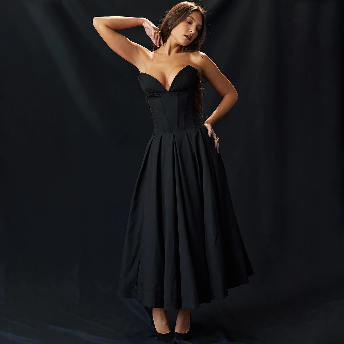 Elegant Black Strapless Corset Dress