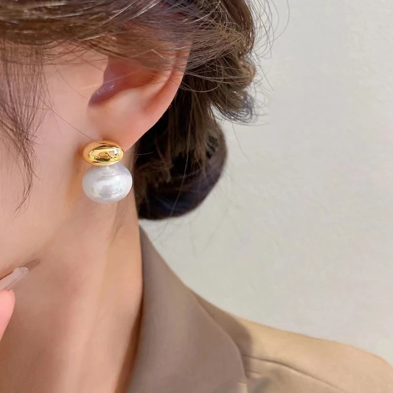 Elegant Gold Pearl Earrings